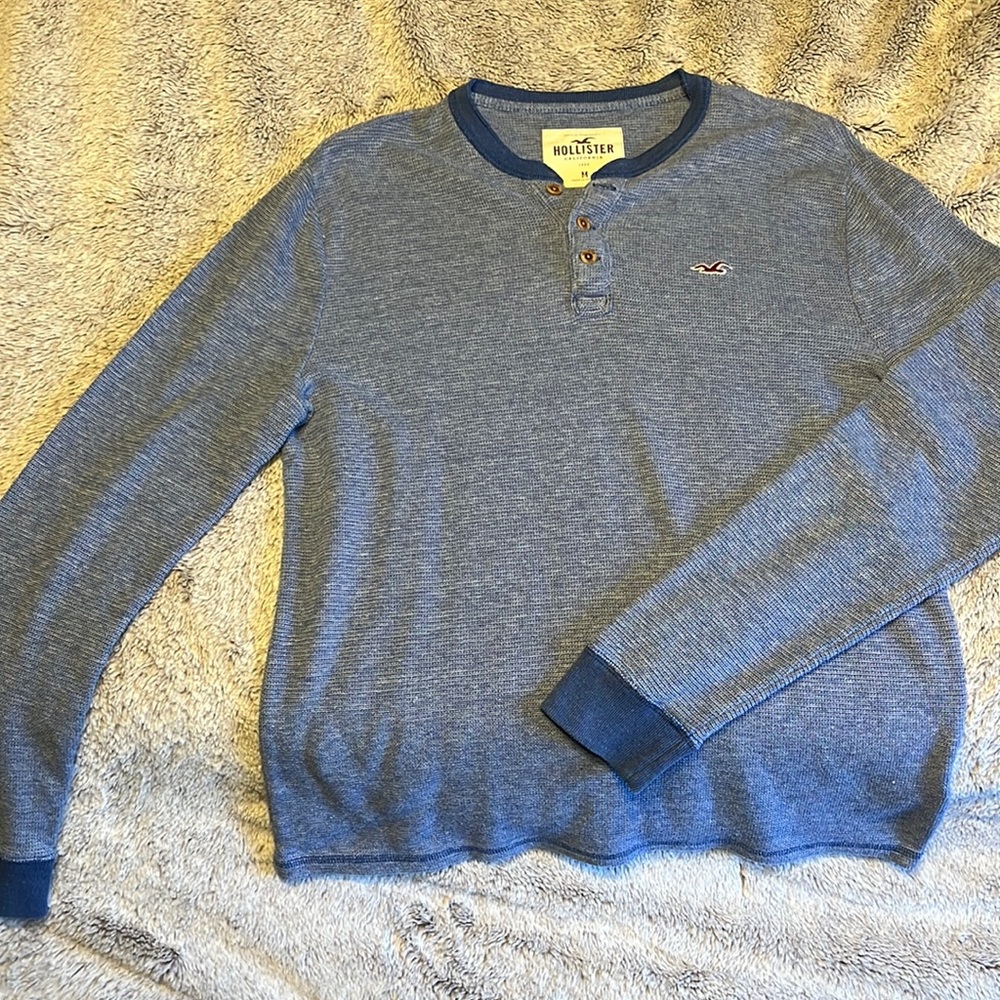 Mens medium Hollister long sleeve shirt